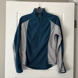 Women’s Blue and Gray Sweater